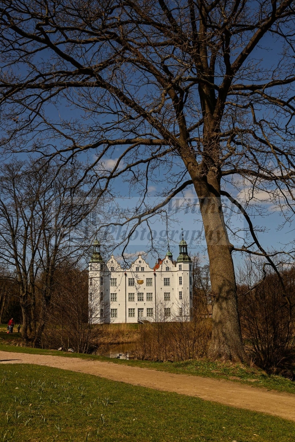 Ahrensburg Schloss Durchblick
